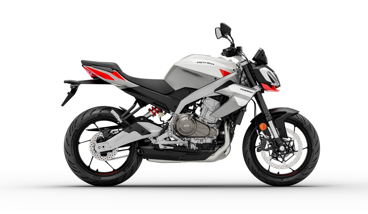 Investom moto Zlín, Aprilia Tuono 457