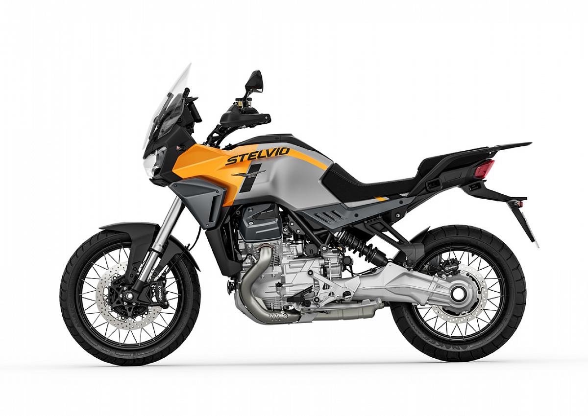 Investom moto Zlín, Moto Guzzi Stelvio