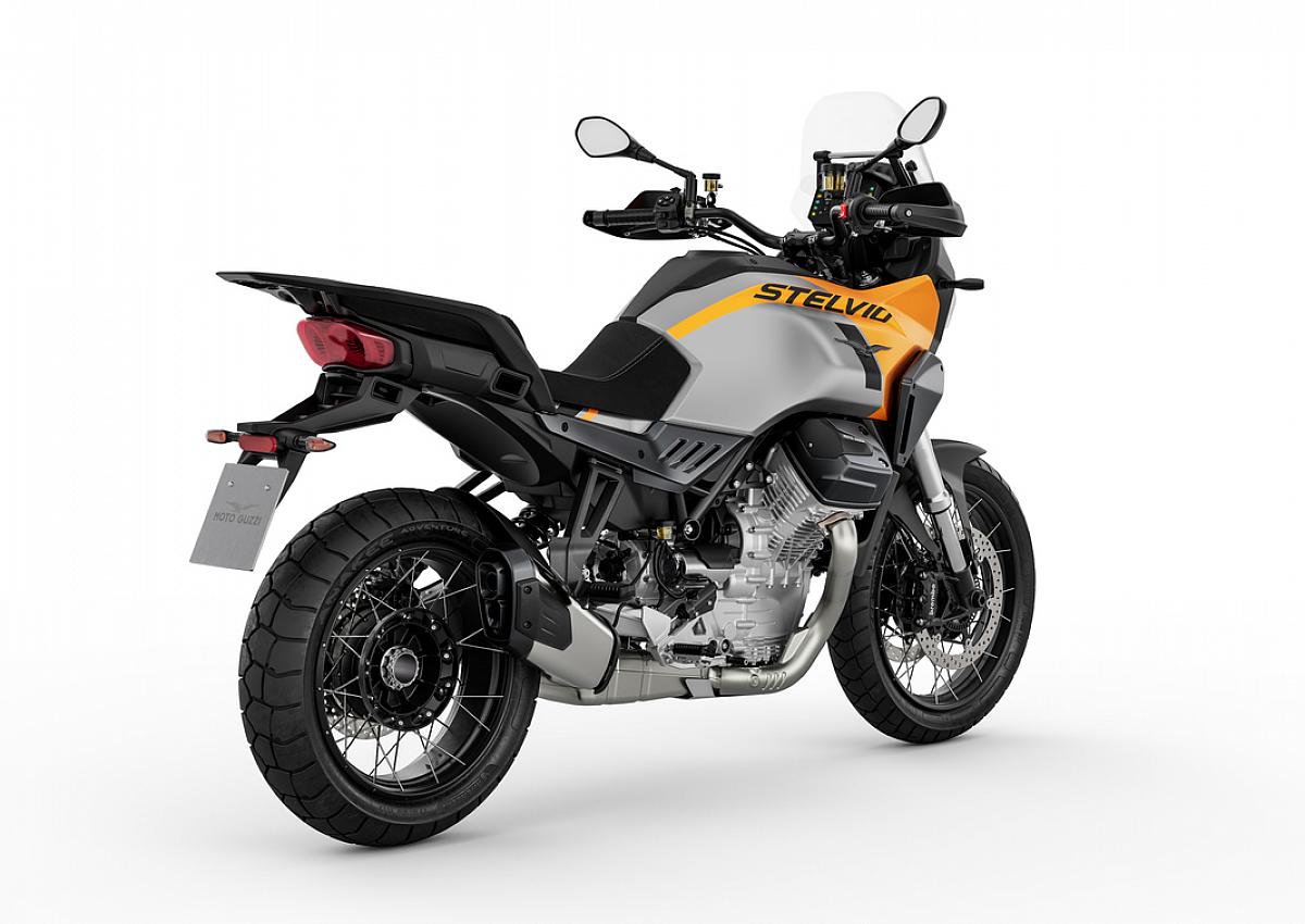 Investom moto Zlín, Moto Guzzi Stelvio