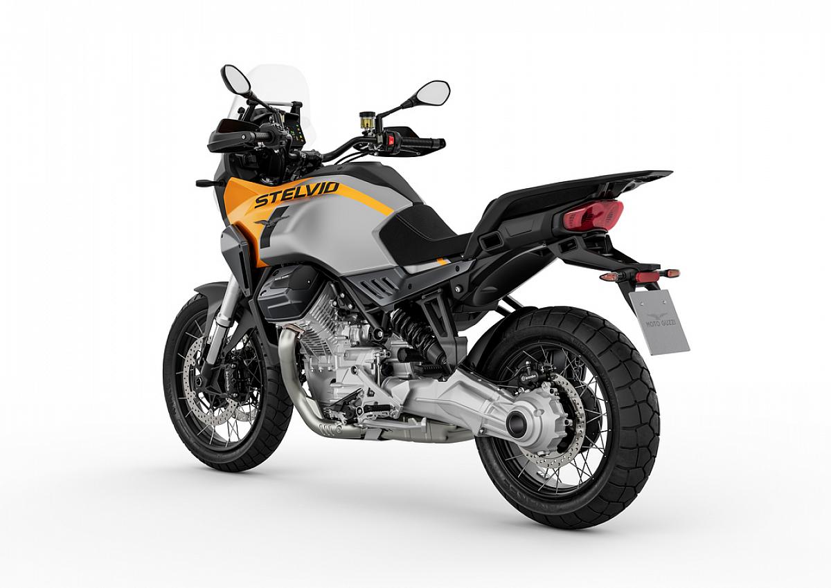 Investom moto Zlín, Moto Guzzi Stelvio