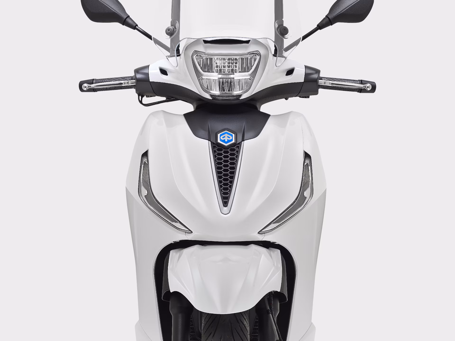 Investom moto Zlín, Piaggio Beverly 400