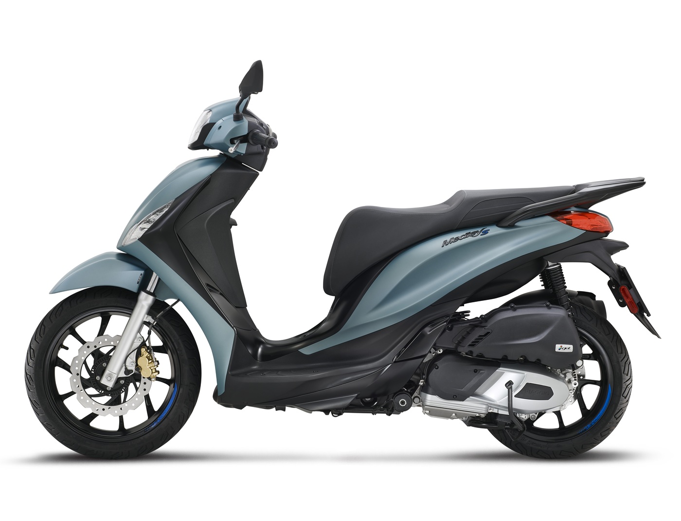 Investom moto Zlín, Piaggio Medley S 200