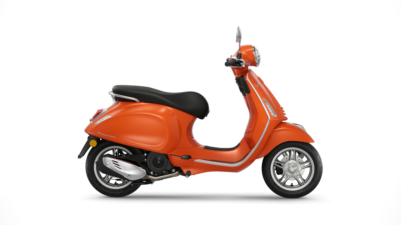 Investom moto Zlín, Vspa Primavera 125 oranžová