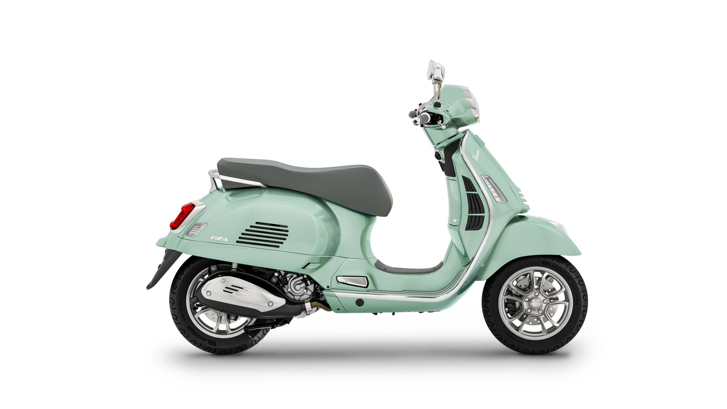 Investom moto Zlín, Vespa GTS 310