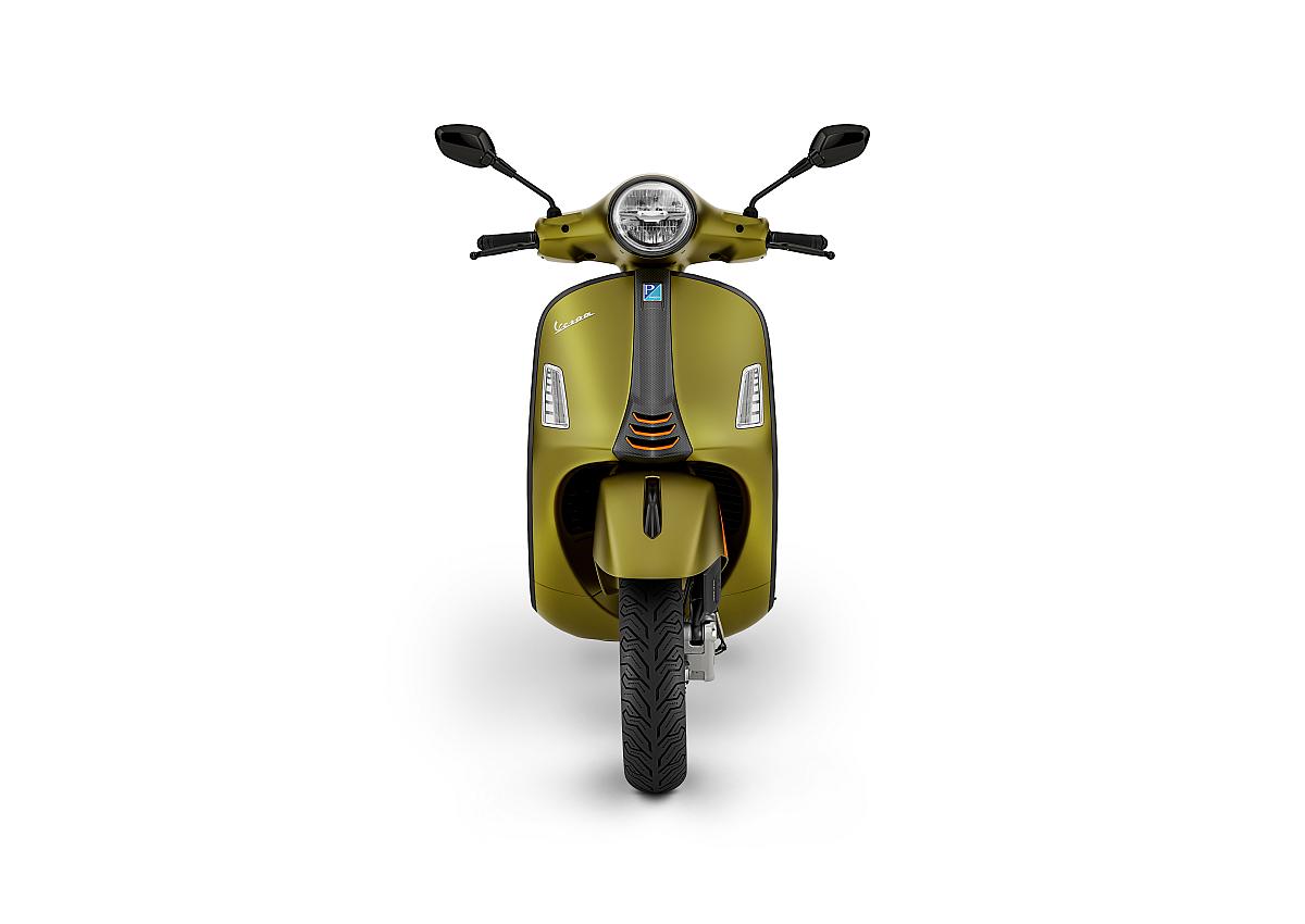 VESPA GTS 125 ABS, investom moto Zlín, skútr 125