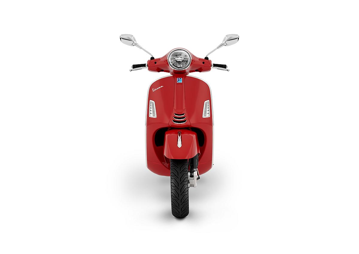 VESPA GTS 125 ABS, investom moto Zlín, skútr 125