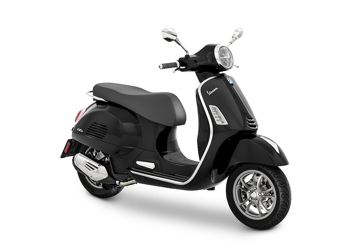 VESPA GTS 125 ABS, investom moto Zlín, skútr 125