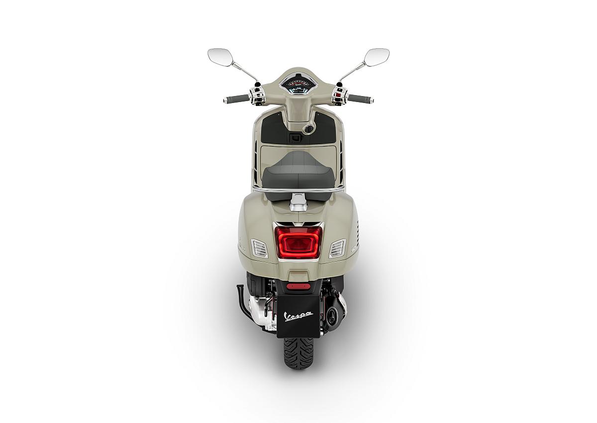 VESPA GTS 125 ABS, investom moto Zlín, skútr 125