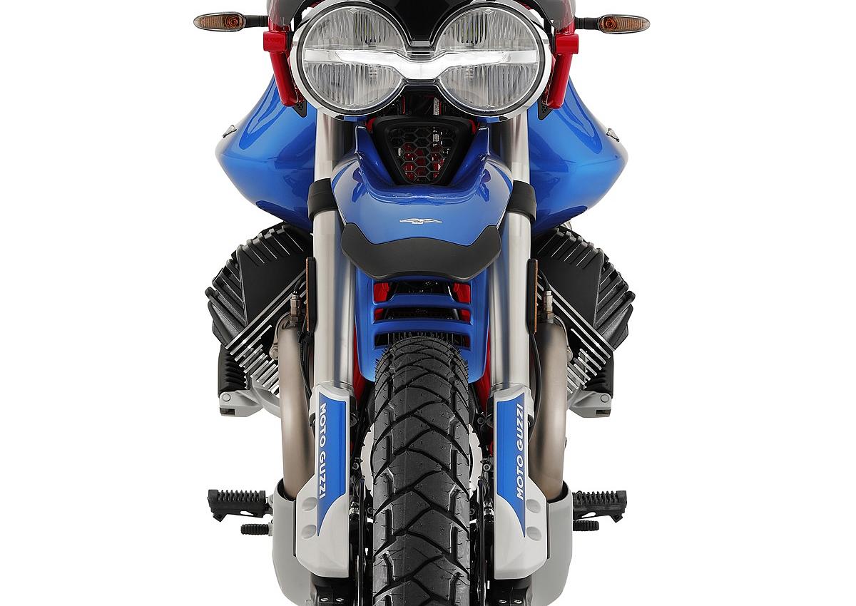 Moto Guzzi V85 TT, investom moto Zlín, enduro, Evocative BLU UYUNI