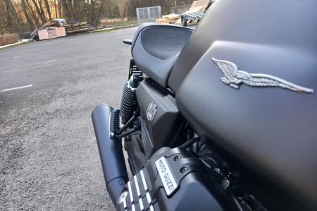 Investom moto Zlín, Moto Guzzi V7