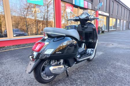 Investom moto Zlín, Vespa GTS 125
