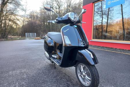 Investom moto Zlín, Vespa GTS 125