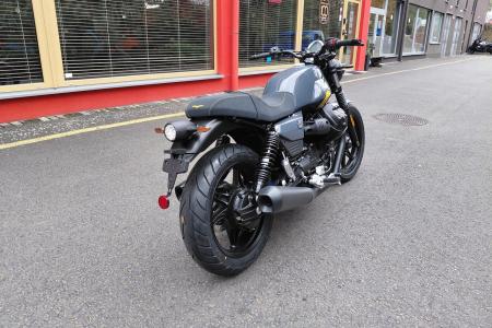 Investom moto Zlín, Moto Guzzi V7 Stone edice „105. výročí“