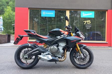 Investom moto Zlín, Aprilia Tuono 660 Factory