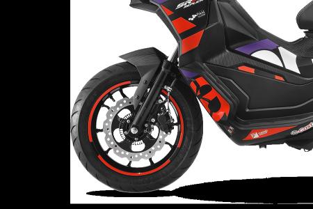 Investom moto Zlín, Aprilia SR GT 200 Replica