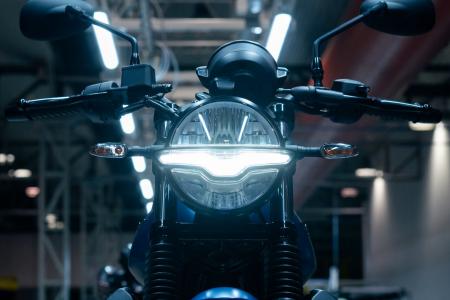 Investom moto Zlín, Moto Guzzi V7 Stone