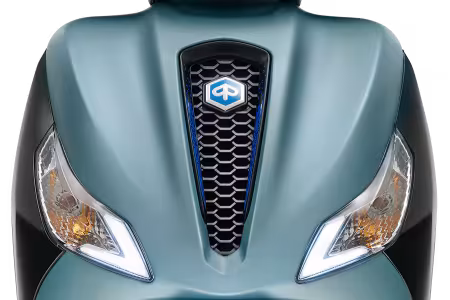 Investom moto Zlín, Piaggio Medley S 200