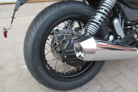 Investom moto Zlín, Moto Guzzi V7 Special