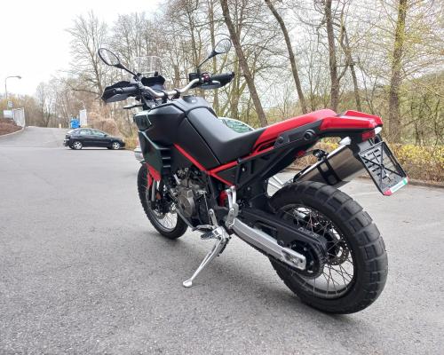 Investom moto Zlín, Aprilia Tuareg 660 předváděcí