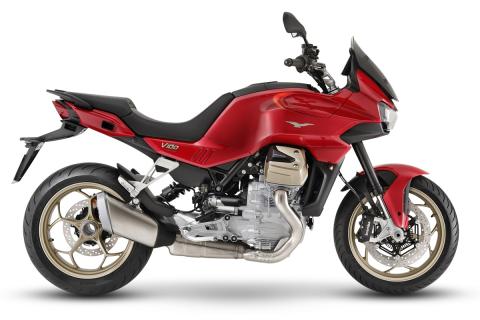 Moto Guzzi V100 MANDELLO, Rosso Magma, E5, investom moto Zlín, 